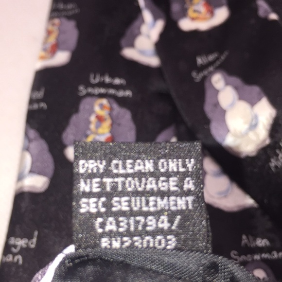 Jingle Bells Snowman Holiday Christmas Winter Themed Men's Neck Tie 100% Silk - Picture 8 of 8